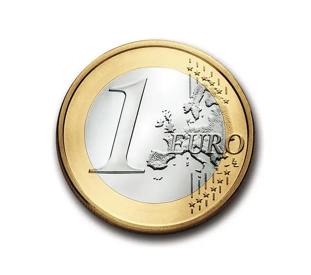 5 Meubles Pratiques pour Créer un Coin Lecture Confortable