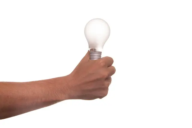 Choosing the Best Smart Lighting Solutions for Your Home