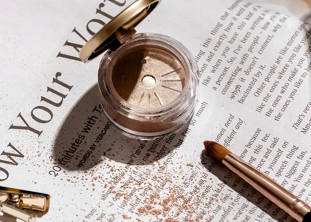 Guide pratique pour bien choisir son maquillage hybride