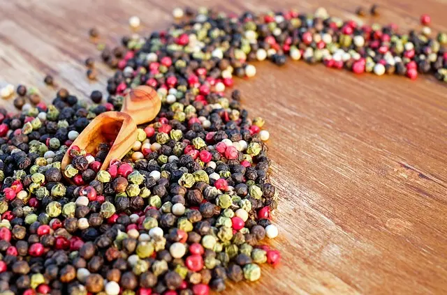 Comment Utiliser les Épices en Cuisine Paléo pour Élever vos Recettes