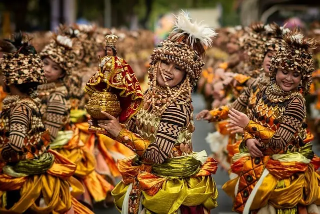 Guide complet pour découvrir les traditions en Amérique des années 2026