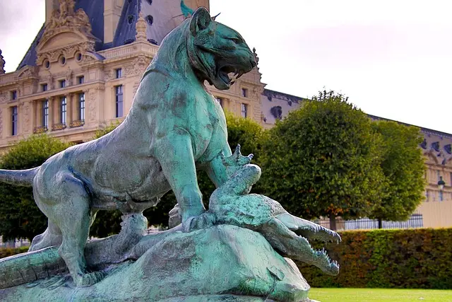 Guide pratique pour choisir un serrurier rapide à Paris
