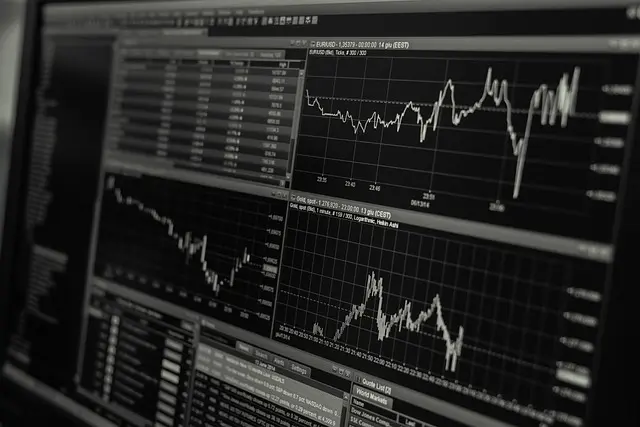 Cómo identificar noticias sencillas de economía actual
