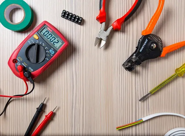 Les Meilleures Pratiques pour Améliorer l'Efficacité d'un Électricien Rapide