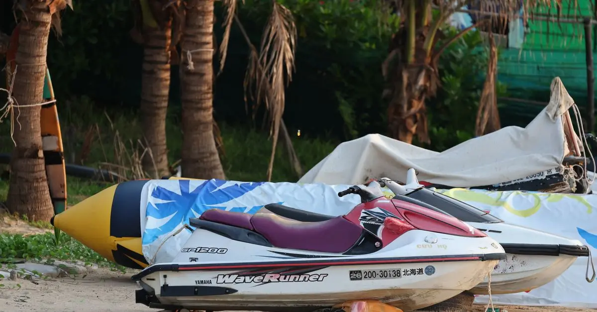 Les meilleures combinaisons de plongée pour jet ski