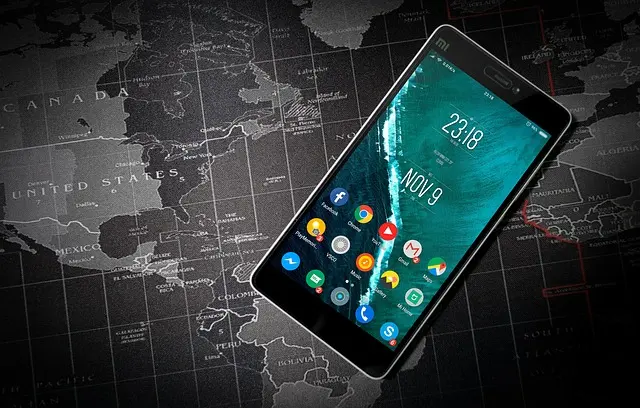 Exploring the Future of Smart Mirrors in Phone Stores