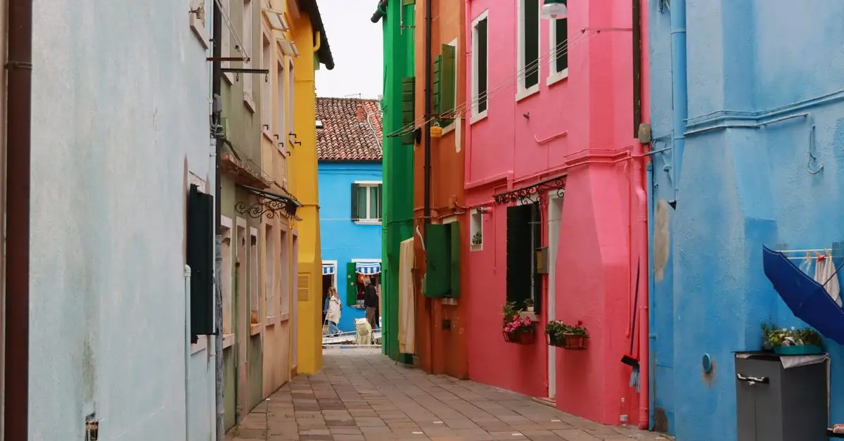 10 Hidden Travel Gems You Must Discover