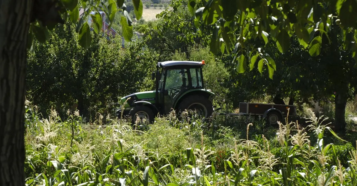 Les Pièces Détachées Écologiques pour Tracteurs : Ce Qu'il Faut Savoir