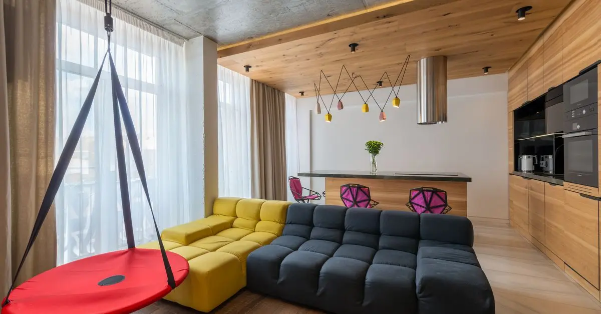 10 Essential Tips for Choosing Trendy Decor Accents