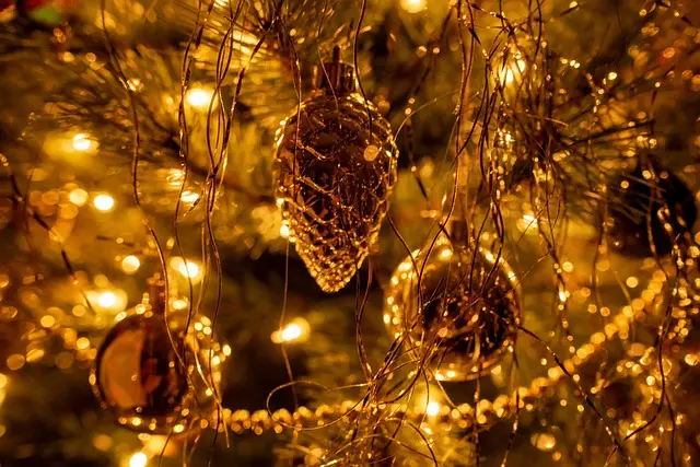 10 Activités Magiques à Faire en Famille pour Noël