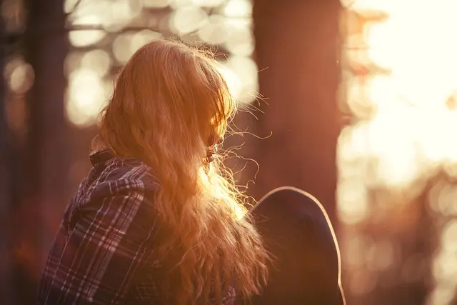 Cómo Aumentar tu Energía Naturalmente con Hábitos Saludables