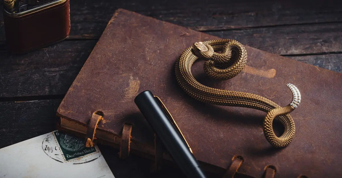 5 accessoires incontournables pour enrichir votre carnet de style