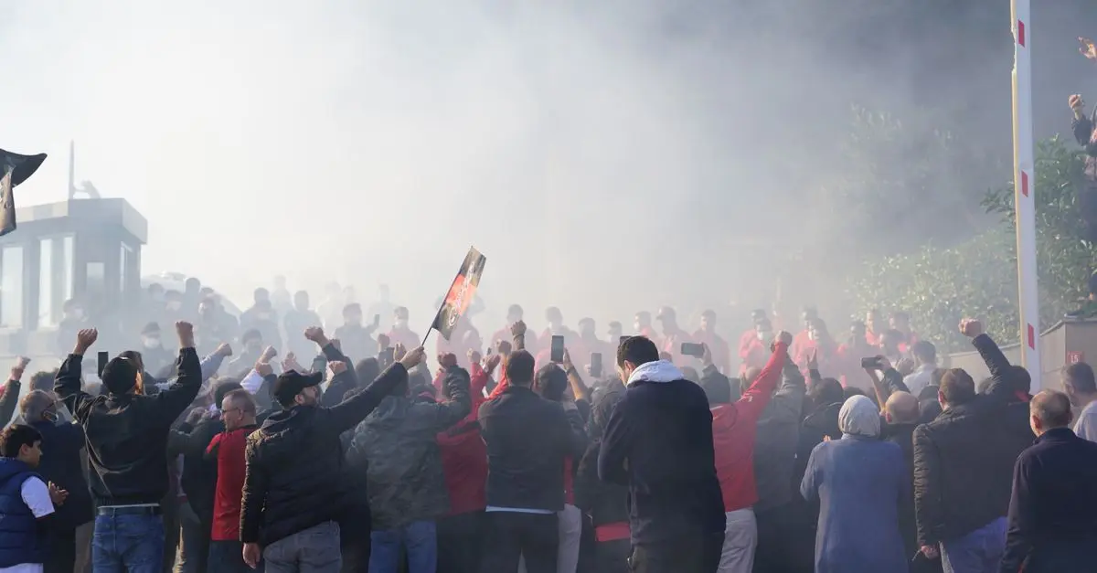 10 Innovative Activities to Engage Fans in Your Football Fan Zone
