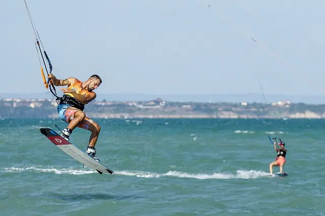 10 Sensations Nautiques à Essayer Absolument pour Frissonner