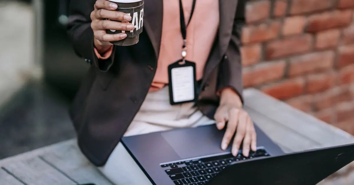 How to Create a Productive Mobile Workspace: Essential Tips