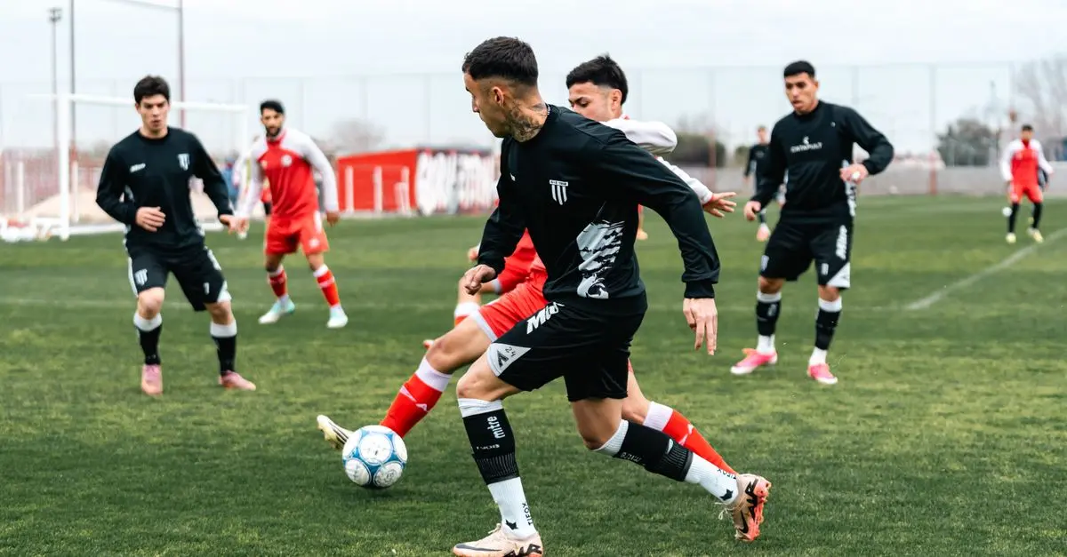Cómo mejoran los futbolistas su rendimiento físico
