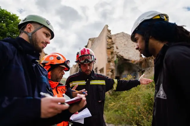 Comment établir un plan de communication d'urgence pour votre alarme
