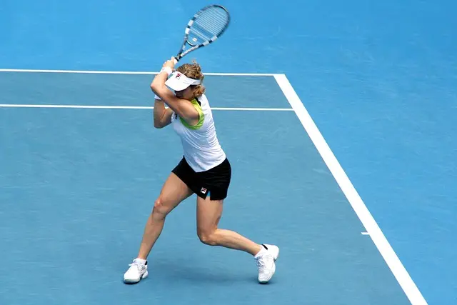 Comment choisir la bonne raquette de tennis pour votre jeu