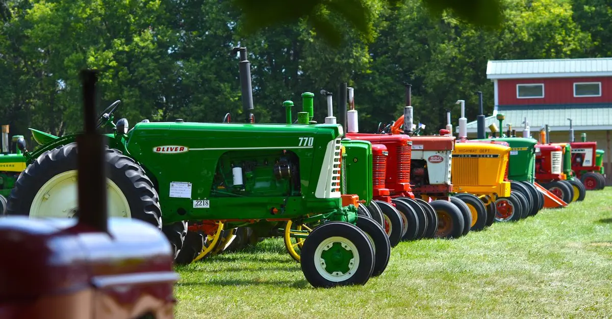 Comment choisir le bon système d'attelage pour votre matériel tracteur
