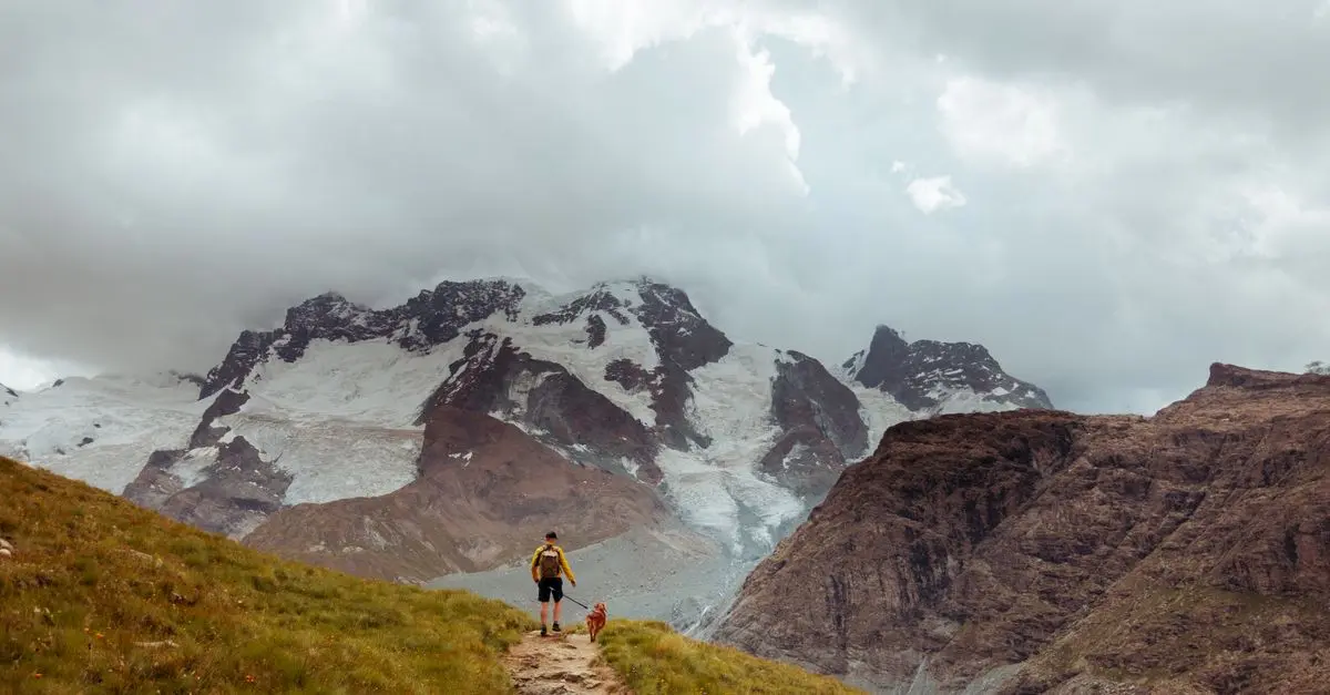 Les Meilleures Astuces pour Réussir votre Trek en Montagne