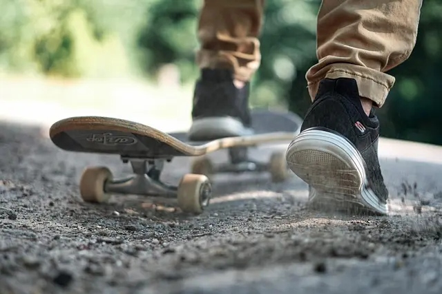 How to Effectively Choose the Right Sports Shoes for Your Needs