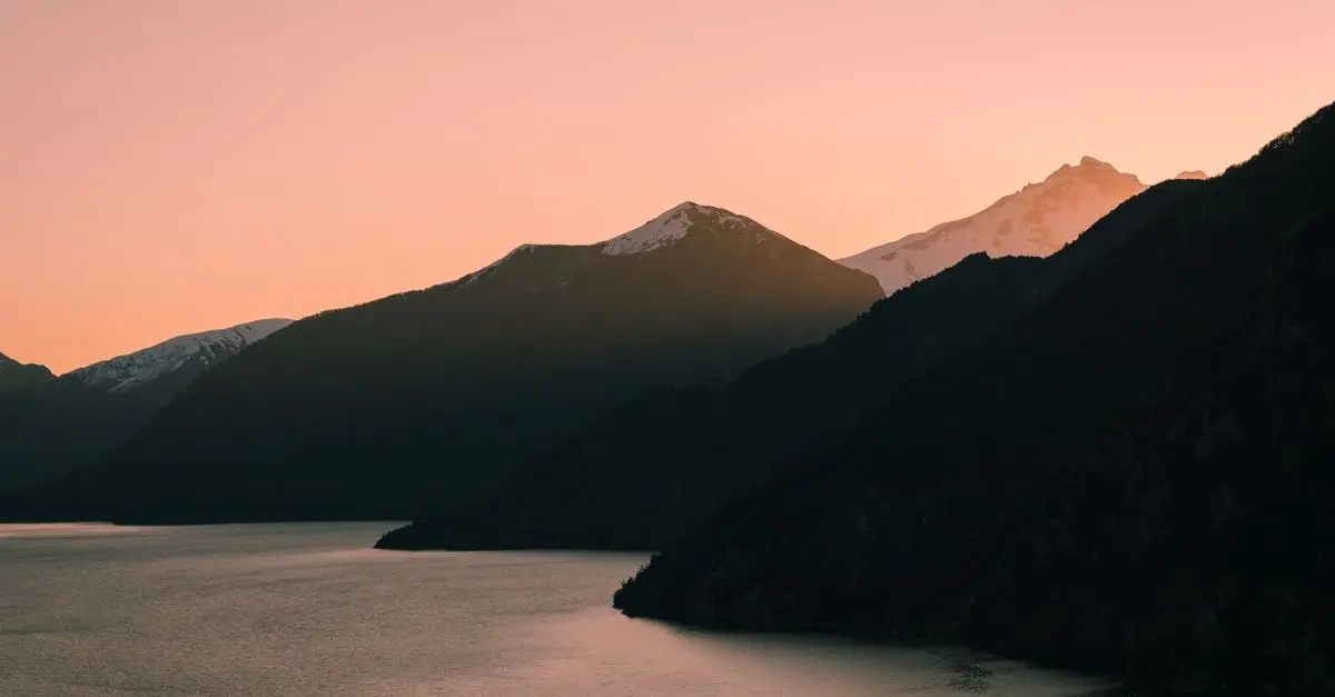 Les 10 Meilleures Destinations pour un Voyage Intrépide