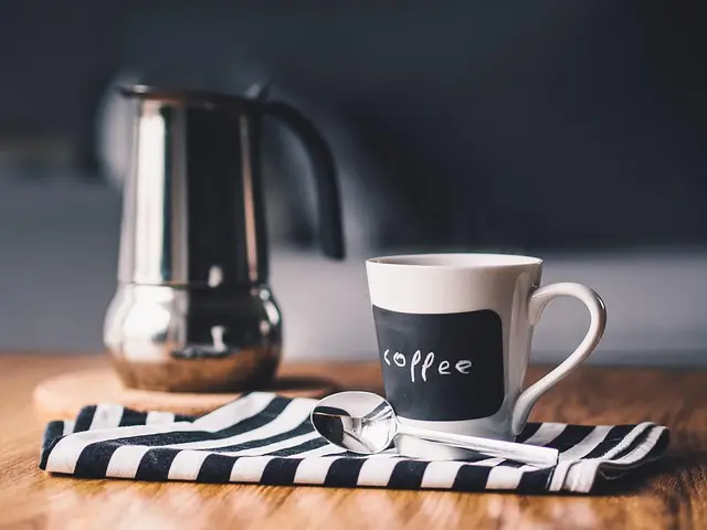 Comment Avoir un Café Idéal avec Votre Cafetière à Capsules
