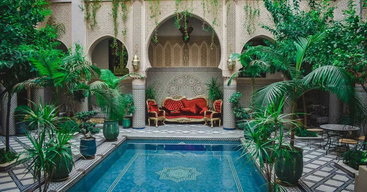 Guide d'achat séjour hôtel luxe : conseils et sélections