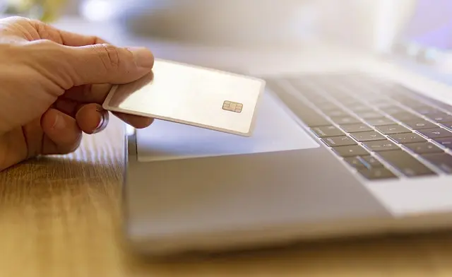 Comment maximiser vos ventes e-commerce grâce aux avis clients