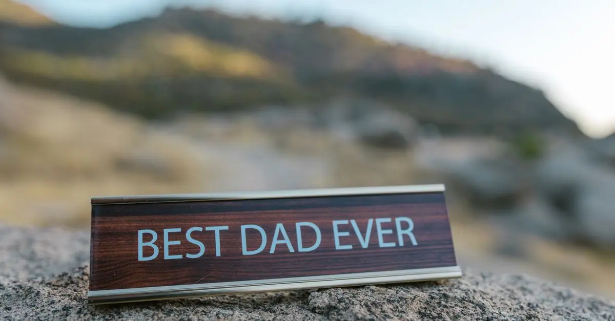 10 idées de cadeaux personnalisés pour un papa unique