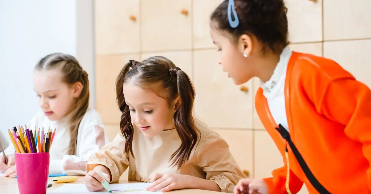 Comment Aider Votre Enfant à Surmonter l'Anxiété du Retour en Classe