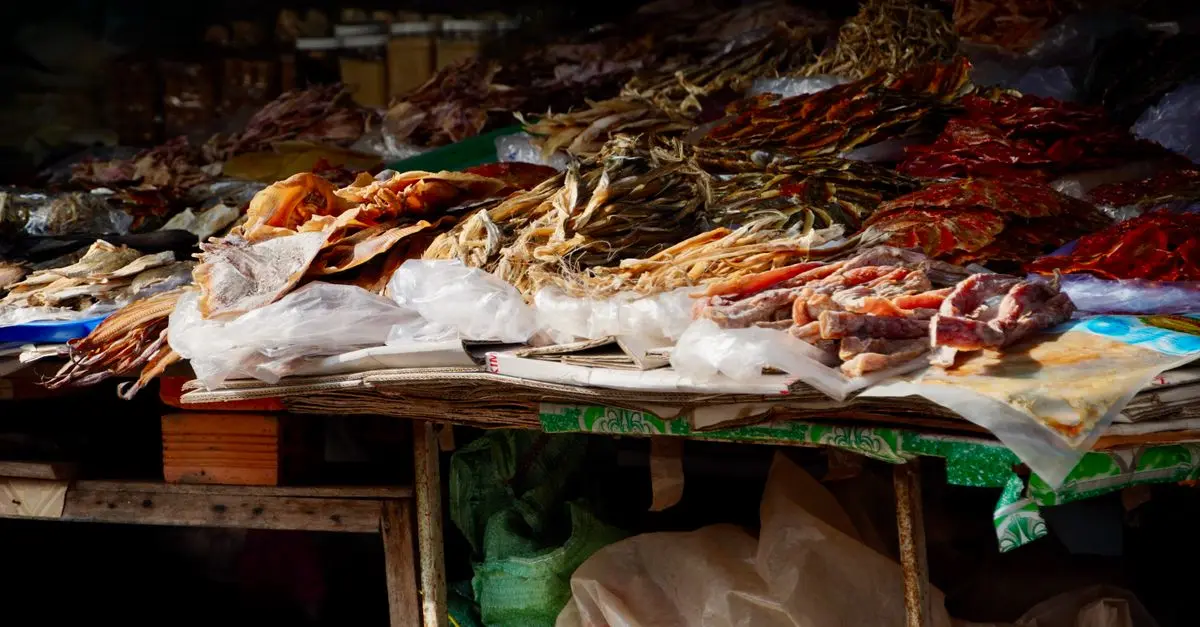 Must-Try Local Foods While Traveling