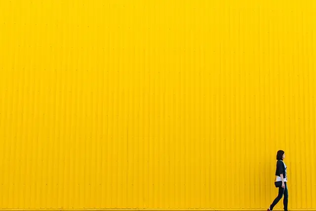 Tendencias de moda 2026: lo nuevo en estilos y colores