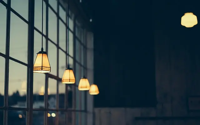 10 Tips for Choosing the Right Outdoor Lighting