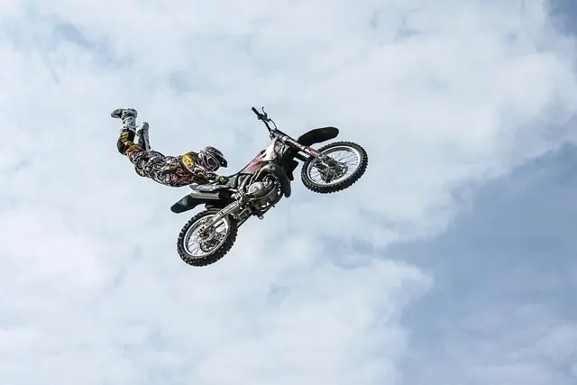 10 Activités d'Aventure À Tester avec Votre Ado