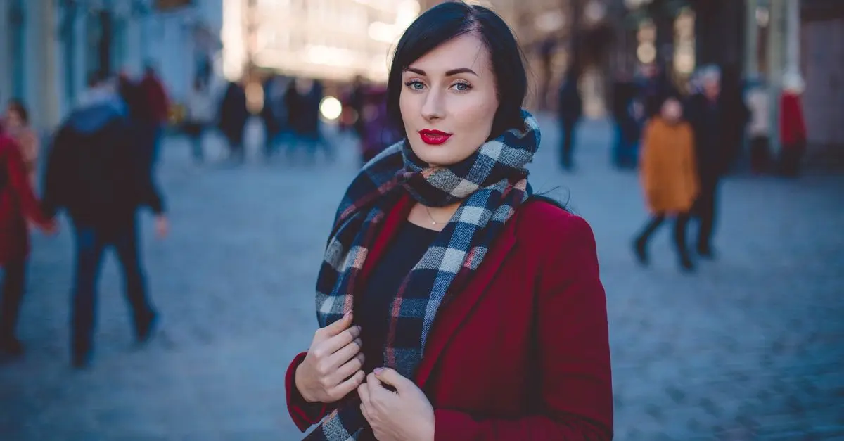 10 conseils pour oser les vêtements à motifs avec élégance