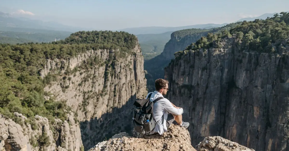 Les Meilleures Destinations pour Voyager Minimaliste