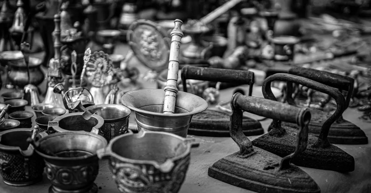 Les objets anciens en métal : caractéristiques et astuces d'entretien