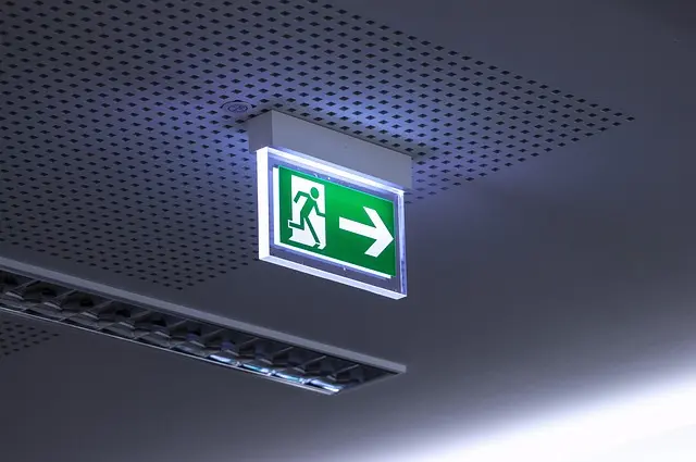 Urgence alarme : Les gestes essentiels à connaître pour réagir