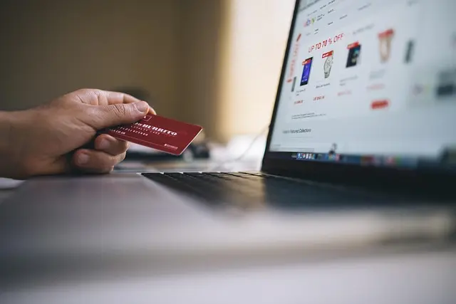 Comment éviter les pièges des achats en ligne