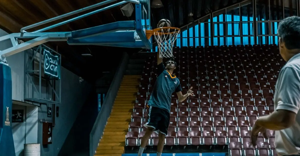 Les 5 Meilleures Techniques de Tir des Légendes du Basket