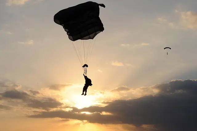 Les 10 meilleures astuces pour préparer un saut en parachute