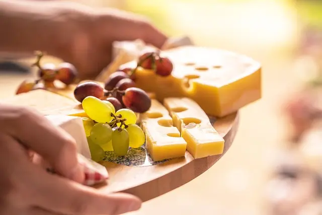 Guide Pratique pour Créer un Plateau de Fromages Équilibré