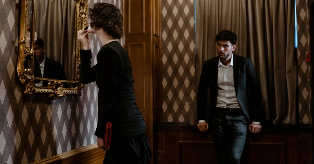 10 conseils pour porter la petite robe noire avec style