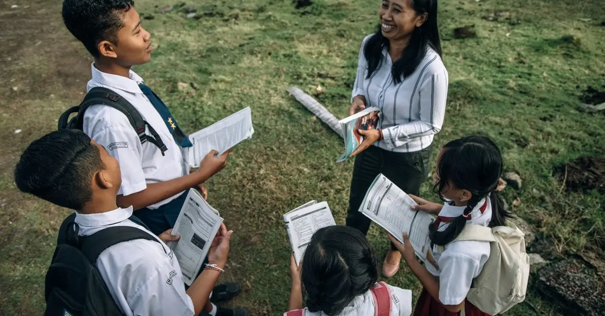 Comment l'éducation environnementale façonne l'avenir écologique