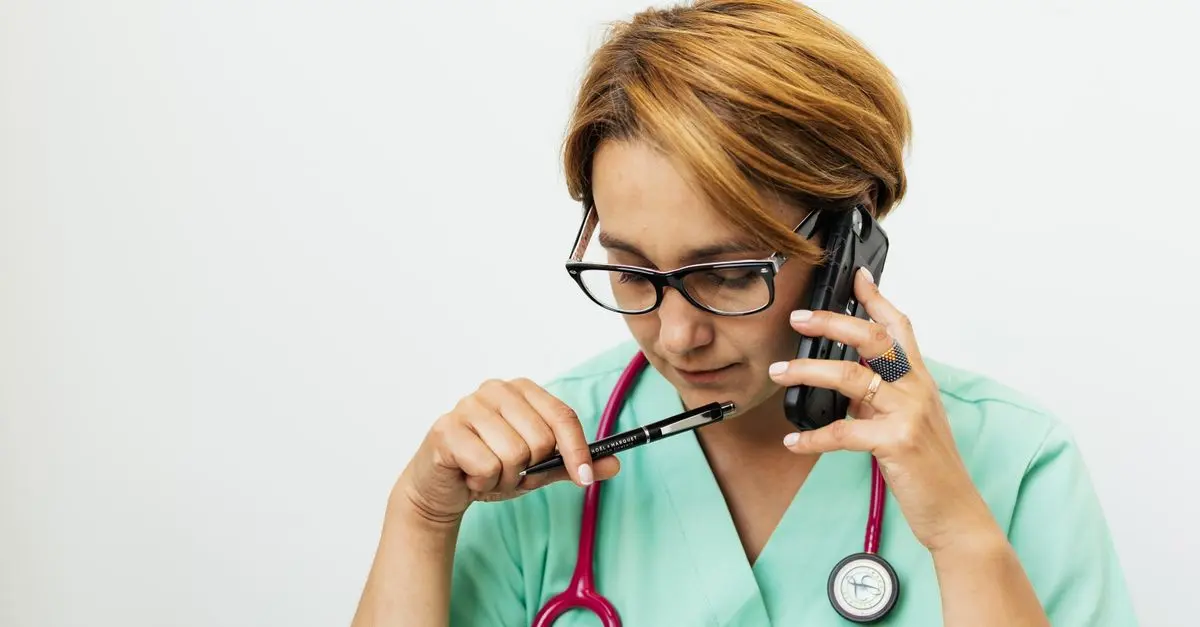 Comment bien choisir un service de consultation téléphonique