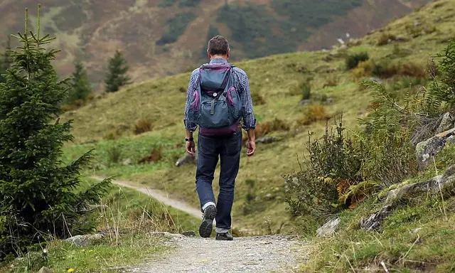 Les meilleures astuces pour réussir votre trek adapté PMR