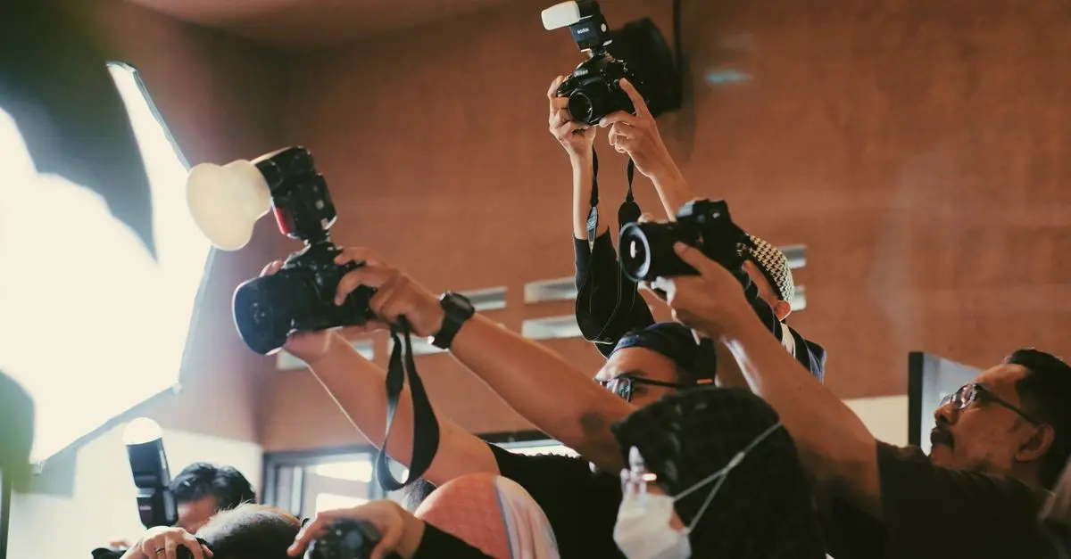Best Blogging Cameras – Comprehensive Buying Guide