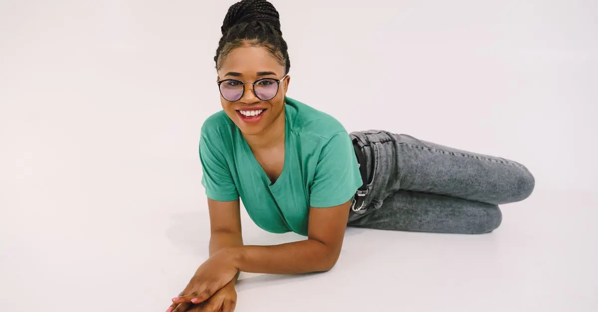 How to Master Posing Techniques for Modelling Success