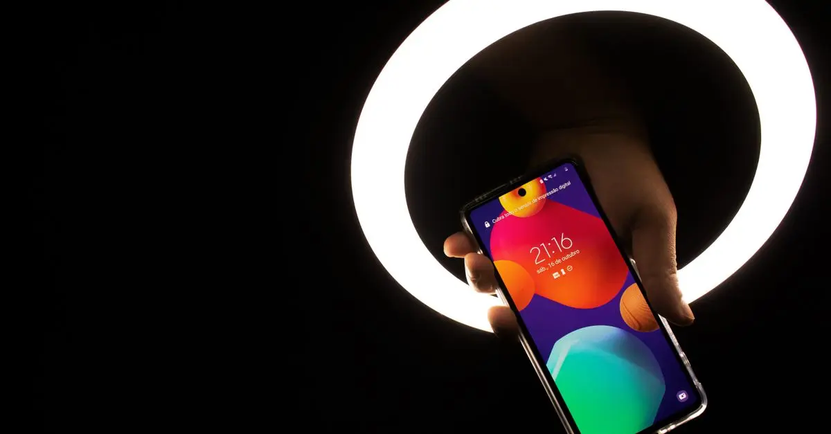 Top 5 Mobile Phone Trends to Watch